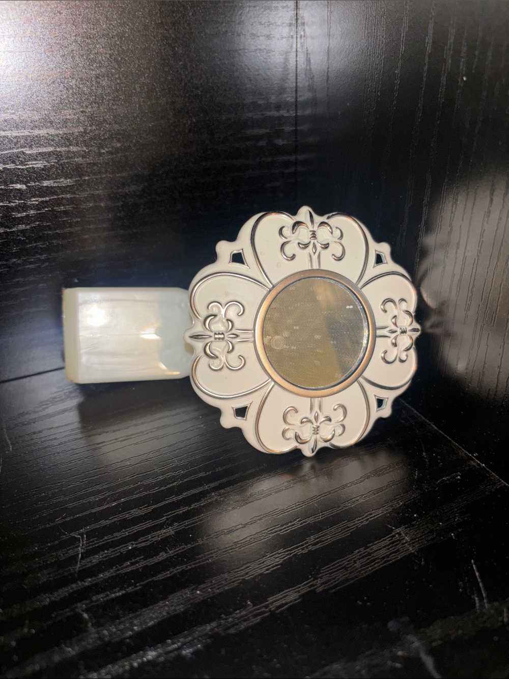 Bath and Body Works Ivory Flower Wall Hook with Antique Silver Mirror Accent